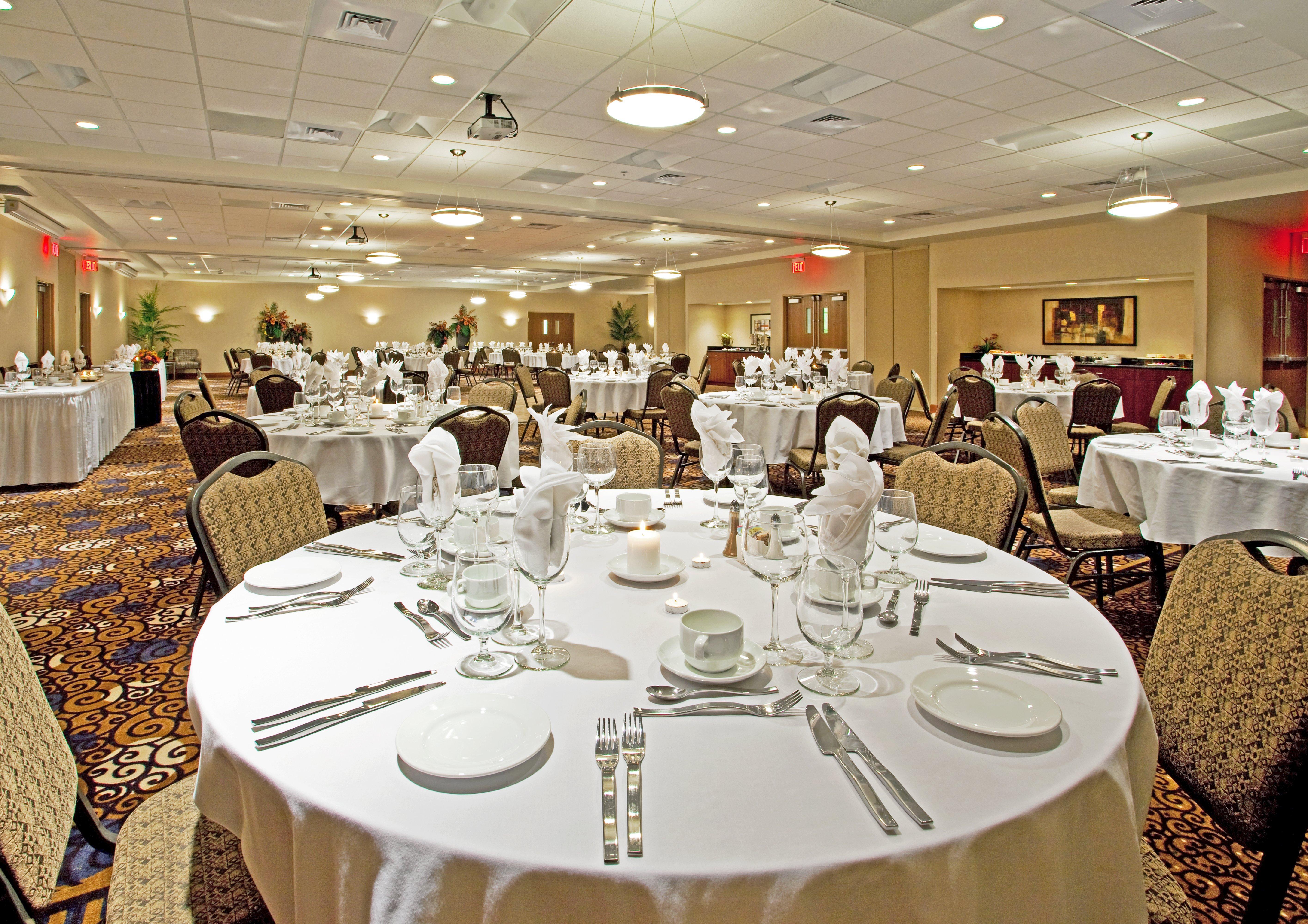 Holiday Inn Purdue - Fort Wayne By Ihg Ngoại thất bức ảnh