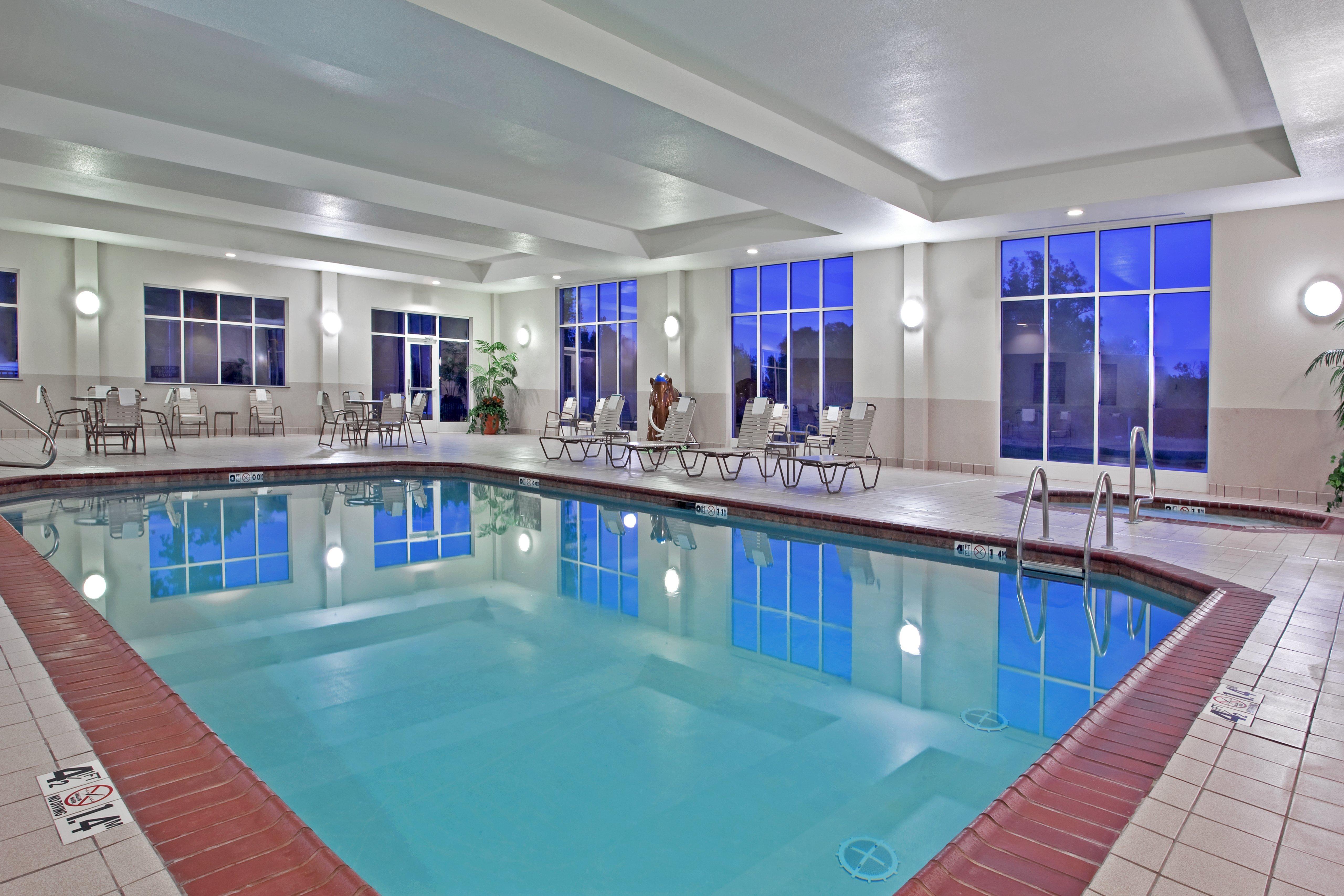 Holiday Inn Purdue - Fort Wayne By Ihg Ngoại thất bức ảnh