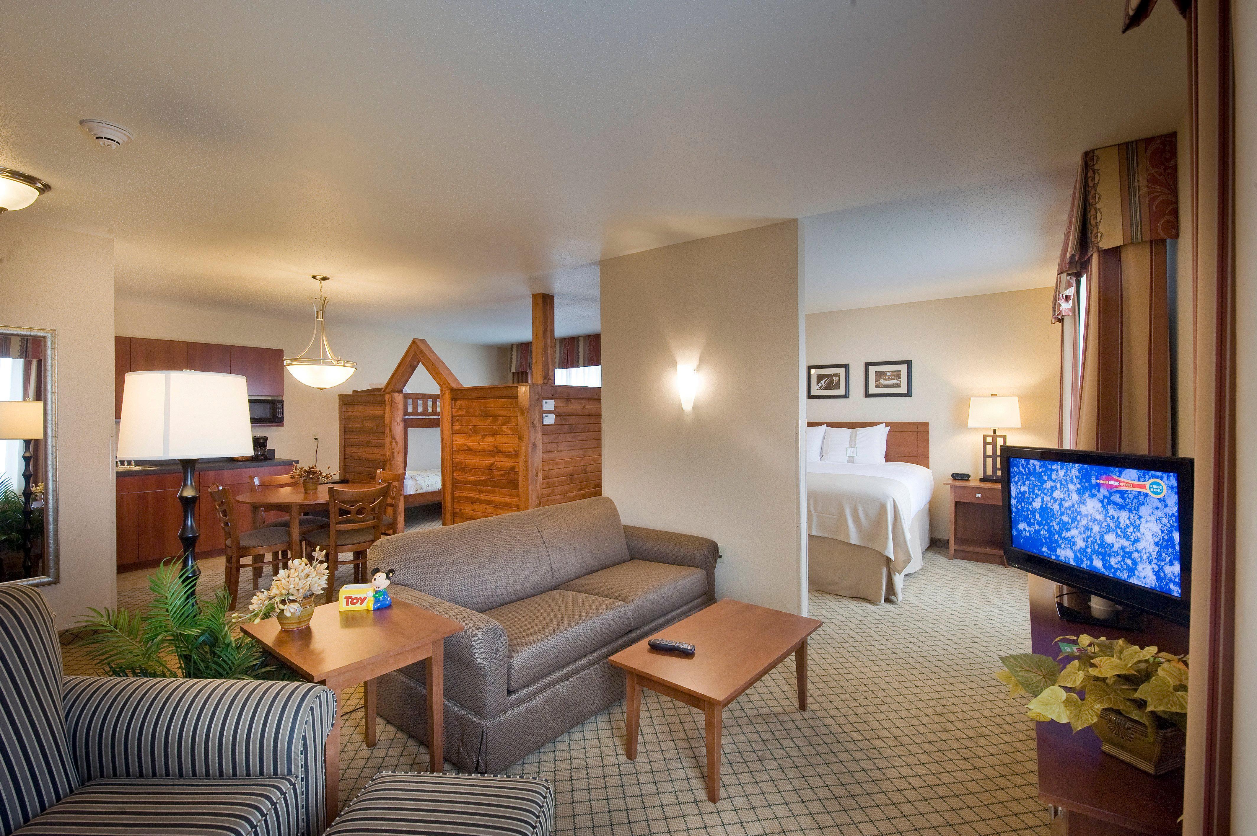 Holiday Inn Purdue - Fort Wayne By Ihg Ngoại thất bức ảnh