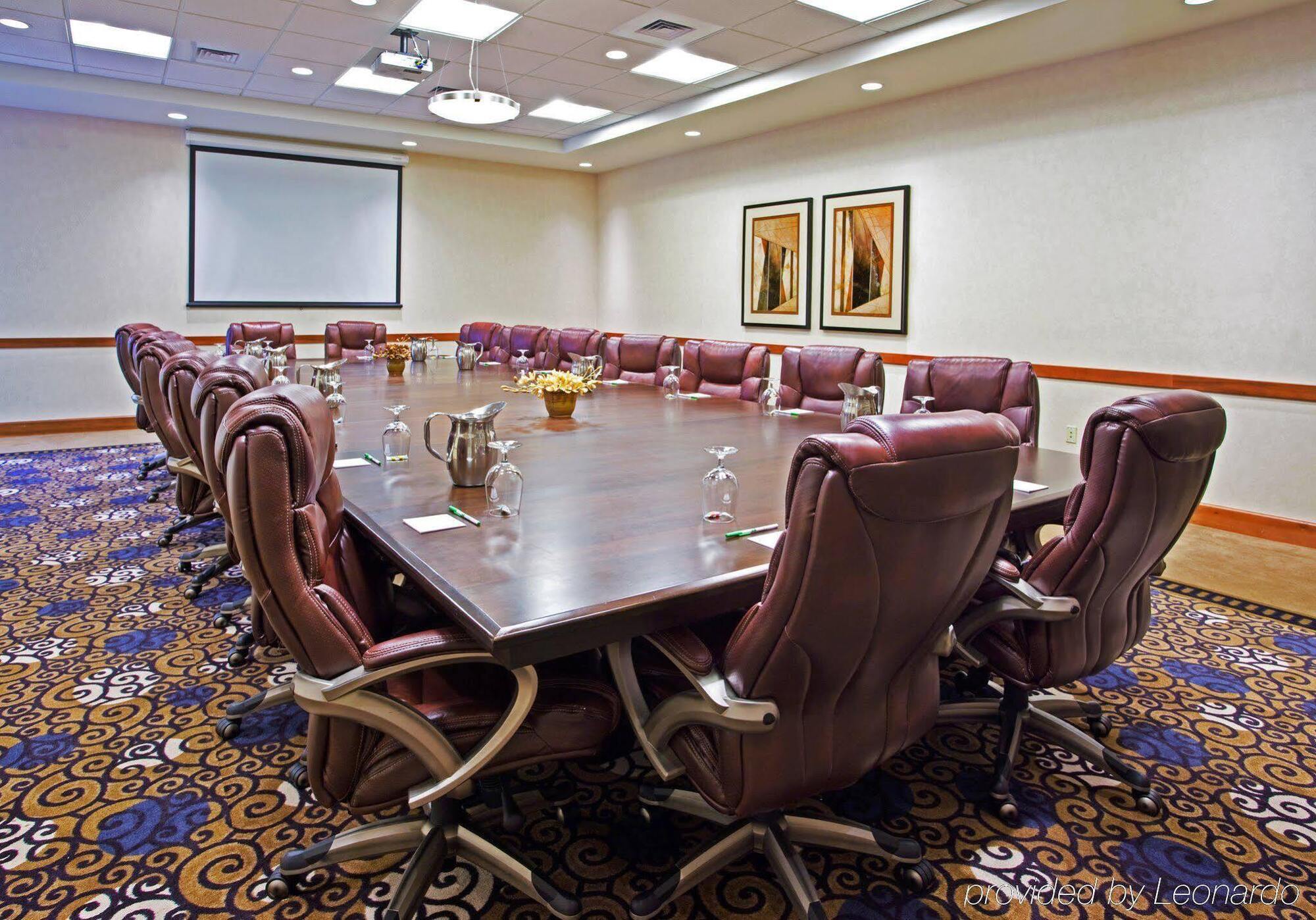 Holiday Inn Purdue - Fort Wayne By Ihg Ngoại thất bức ảnh